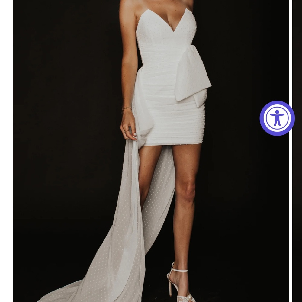 EDEN ROCK DRESS IN IVORY